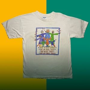 Vintage 1999 Gildan "Here's To Good Women" Shirt